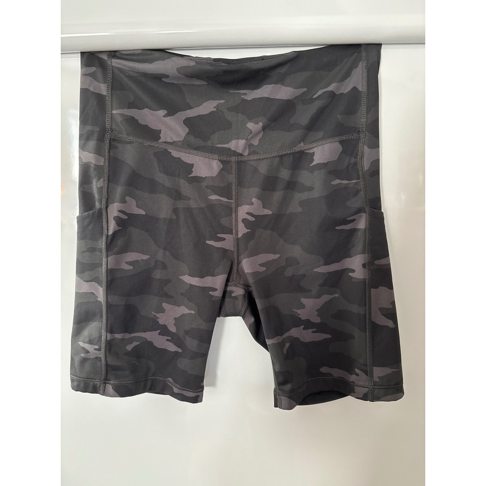 Athleta women's‎ camo athletic shorts black size small